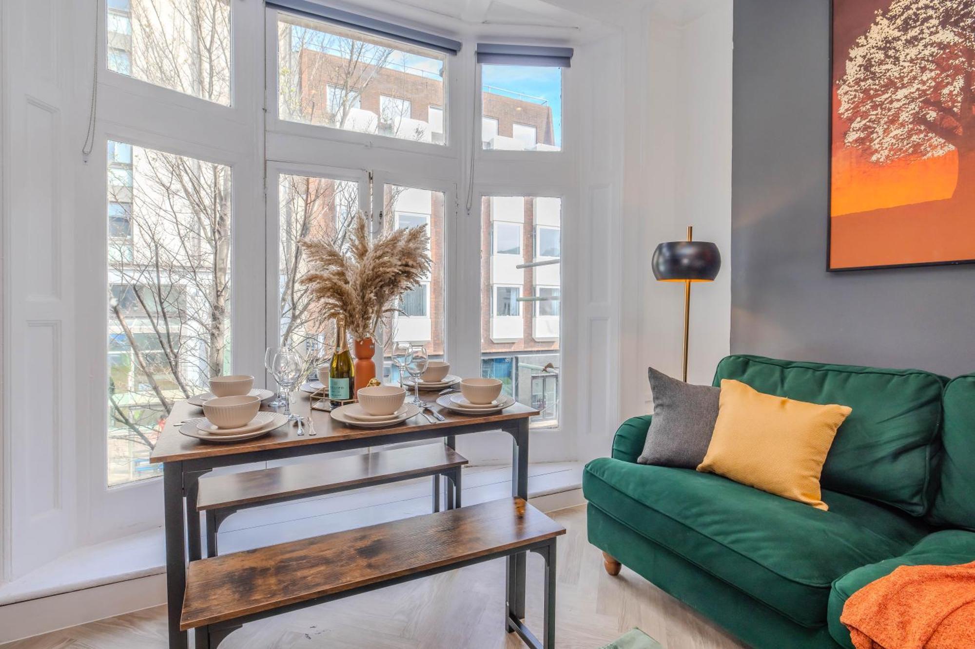 2 Bedroom Flat Next To Brighton Station & Beach I Sleep 8 Guests Buitenkant foto